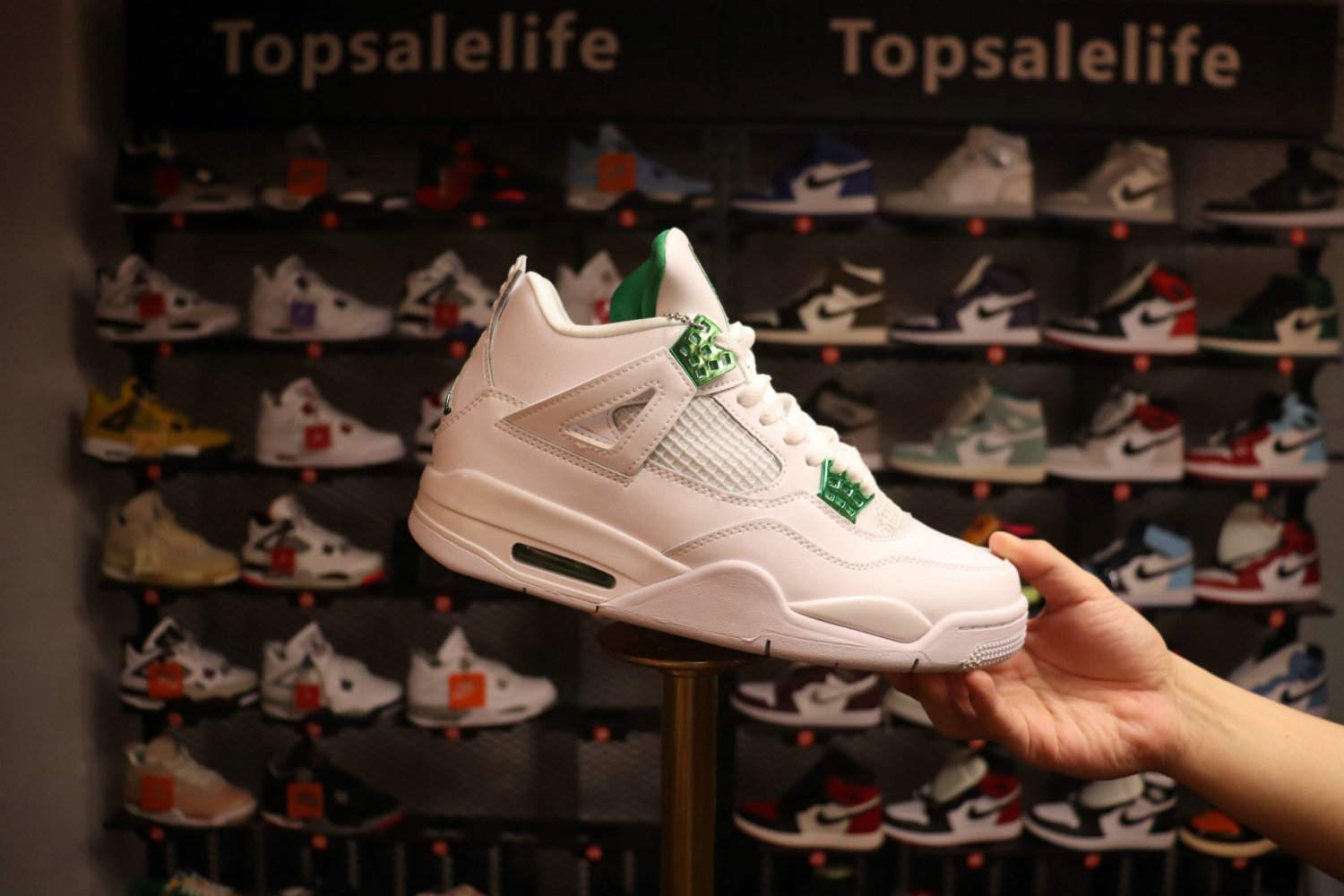 Nike Air Jordan 4 Retro Metallic Green_2