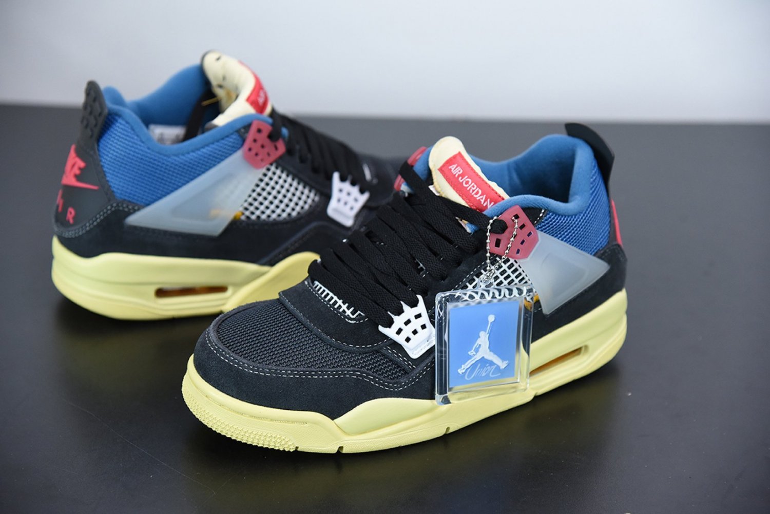 Nike Air Jordan 4 Retro Union Off-Noirr
