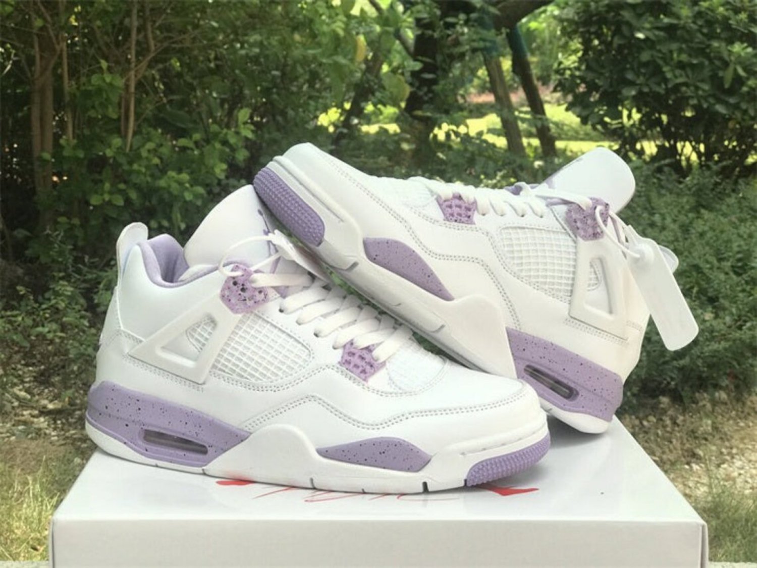 Nike Air Jordan 4 White Purple Oreo Sneaker_1