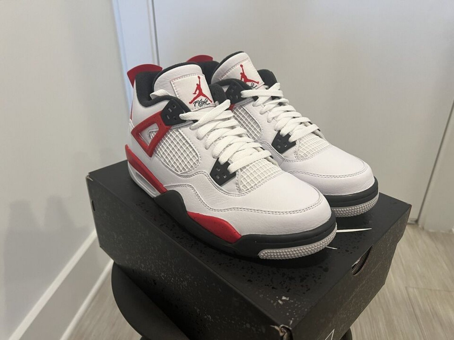 Nike Jordan 4 Red Cement  GS Youth 408452-161