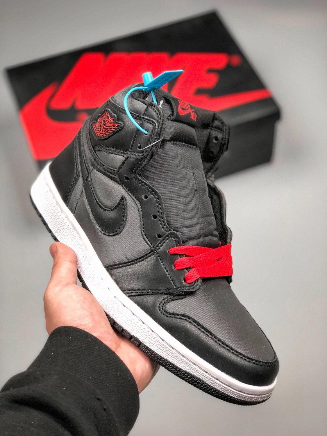 jordan 1 high og &Atilde;&cent;&Acirc;�&Acirc;�black satin&Atilde;&cent;&Acirc;�&Acirc;� blackgym red-black-white on
