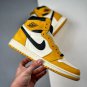 jordan 1 high og yellow ochreblacksail dz5485-401