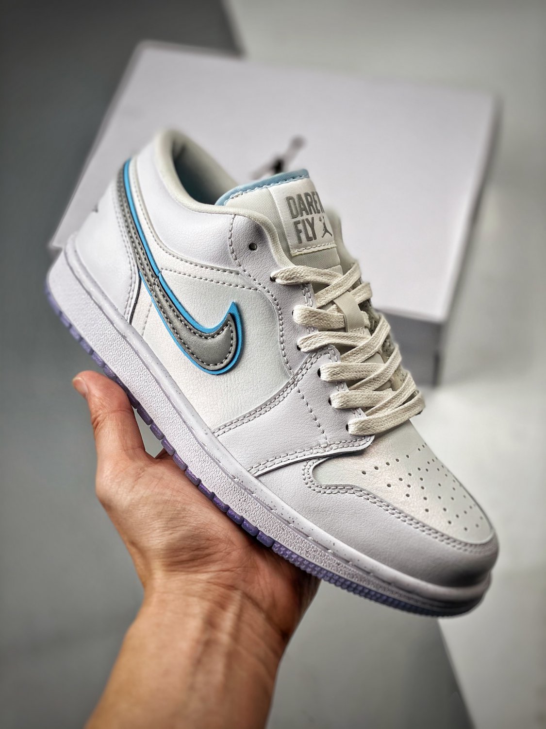 jordan 1 low &acirc;��dare to fly&acirc;�� whiteblue fb1874-101