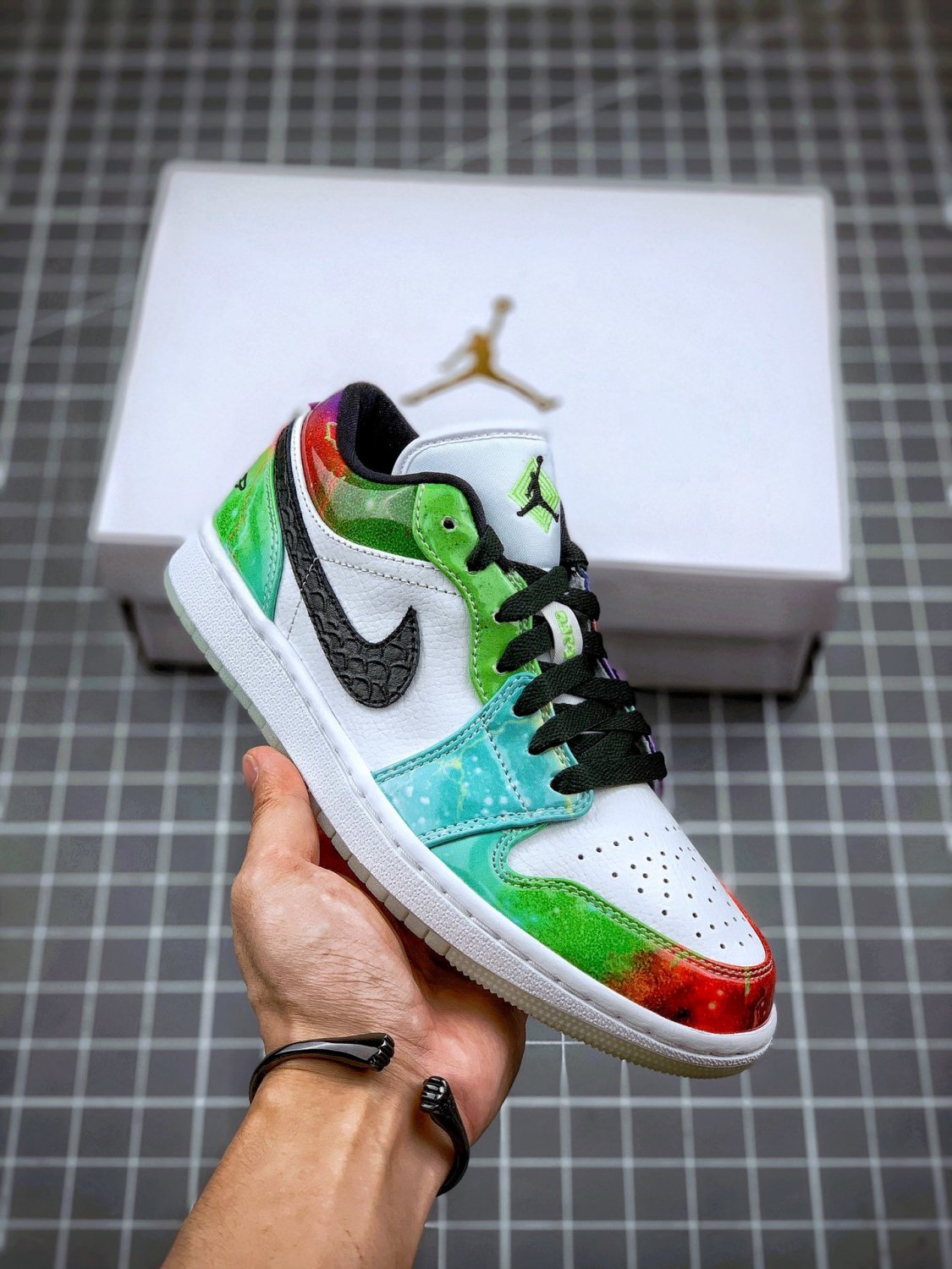 jordan 1 low &Atilde;&cent;&Acirc;�&Acirc;�galaxy&Atilde;&cent;&Acirc;�&Acirc;� white multi
