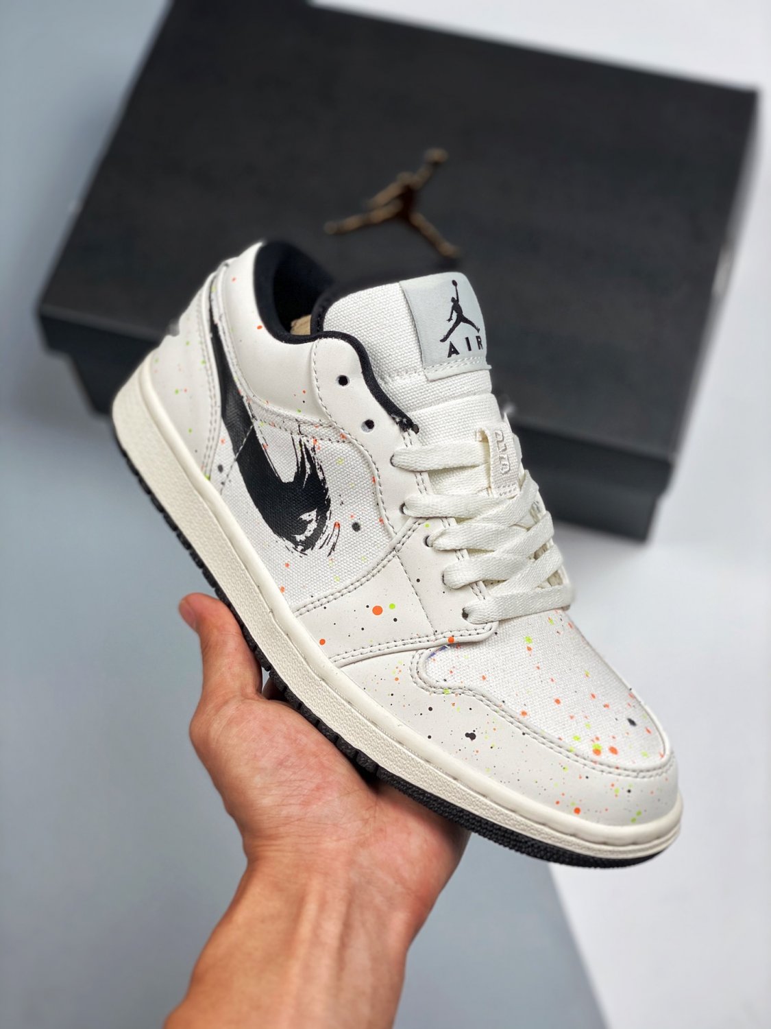 jordan 1 low &Atilde;&cent;&Acirc;�&Acirc;�paint splatter&Atilde;&cent;&Acirc;�&Acirc;� dm3528-100
