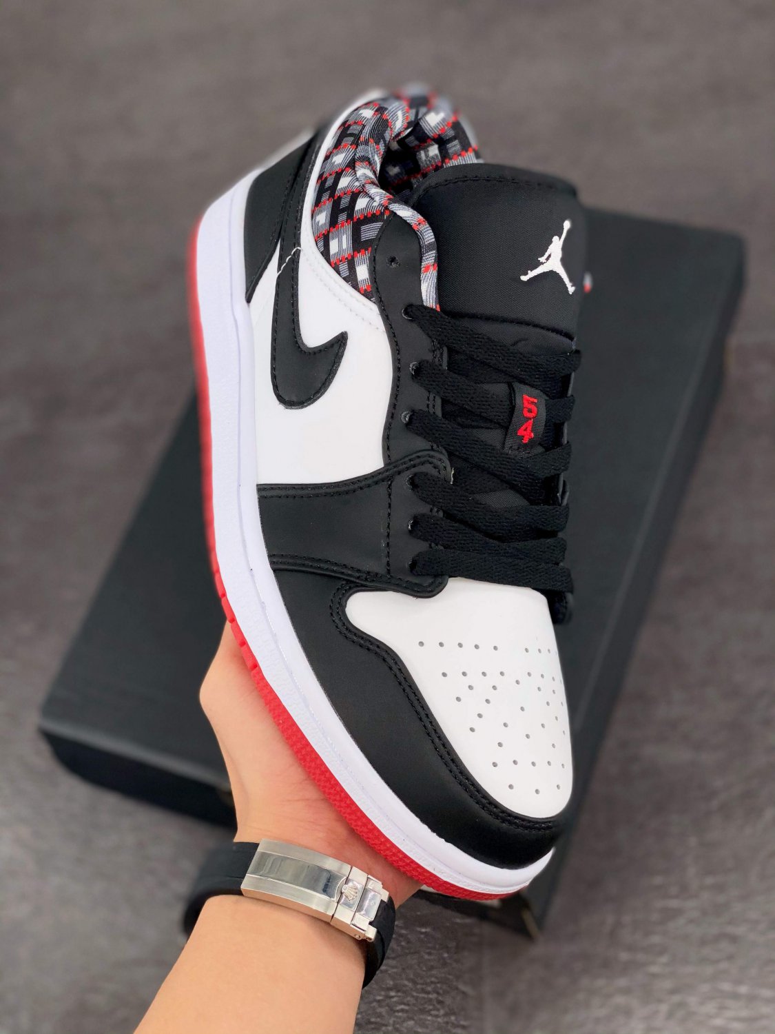 jordan 1 low &Atilde;&cent;&Acirc;�&Acirc;�quai 54&Atilde;&cent;&Acirc;�&Acirc;� black white dm0095-106