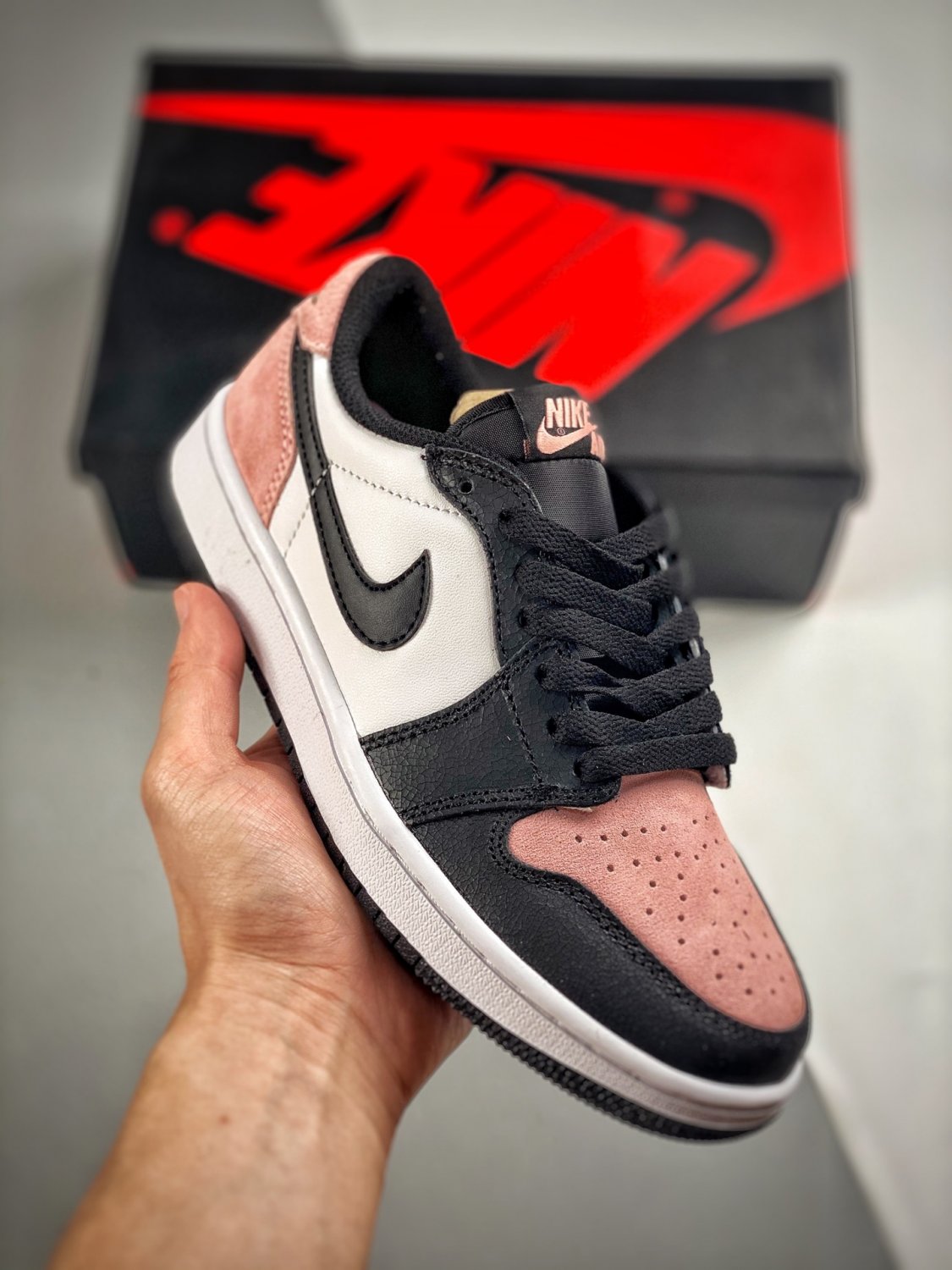 jordan 1 low blackbleached coral-white-grey fog cz0790-061