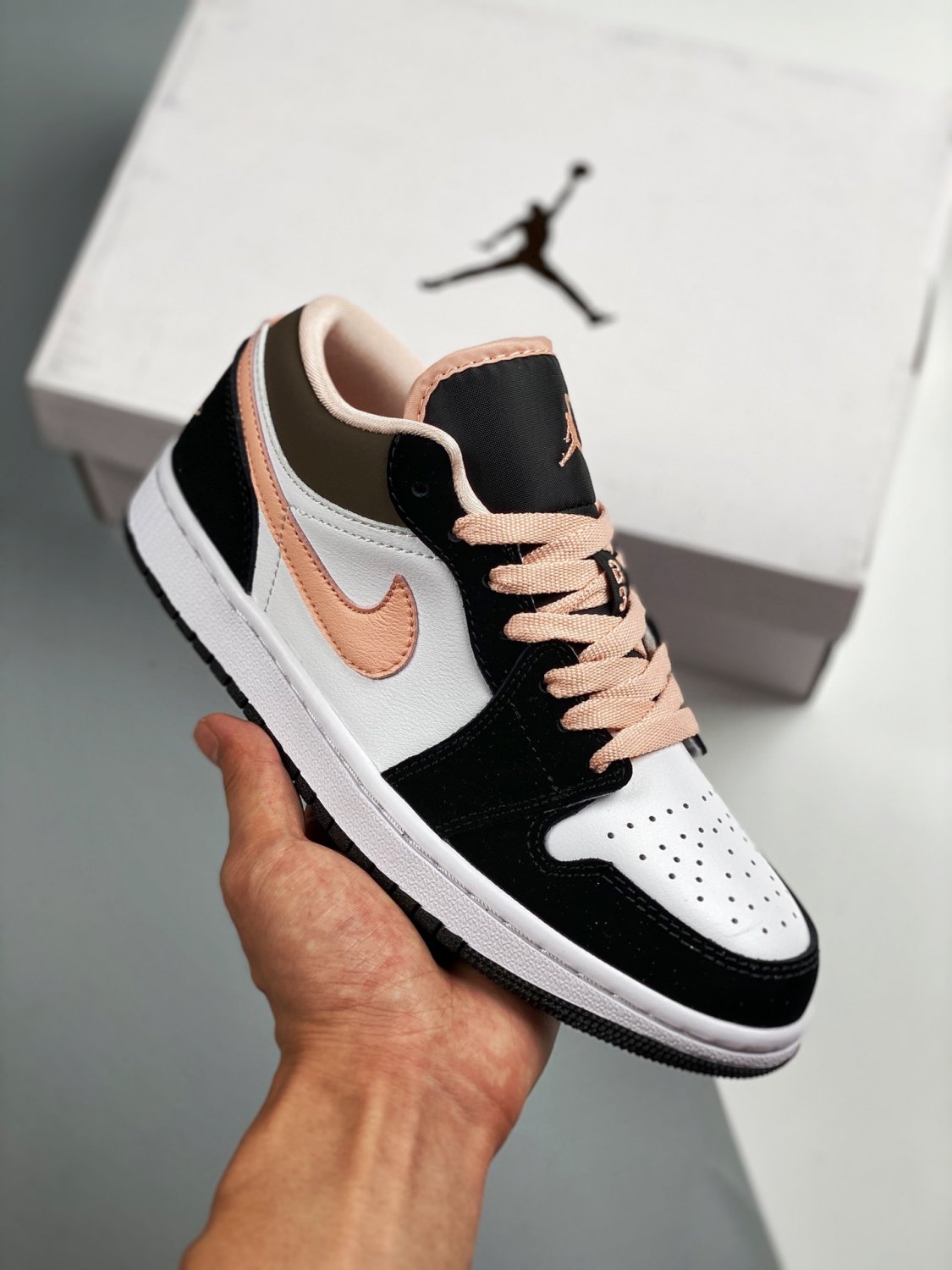 jordan 1 low peach mocha