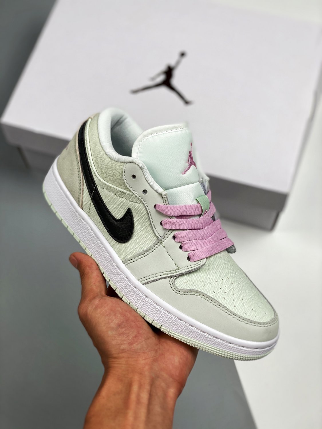 jordan 1 low se &Atilde;&cent;&Acirc;�&Acirc;�barely green&Atilde;&cent;&Acirc;�&Acirc;� cz0776-300