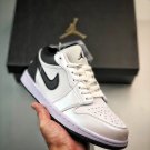 jordan 1 low whiteblack-white 553558-132