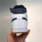 jordan 1 mid &acirc;��jeter&acirc;�� sailbronze-college navy on