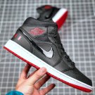 jordan 1 mid âbredâ blackuniversity red-white bq6578-001