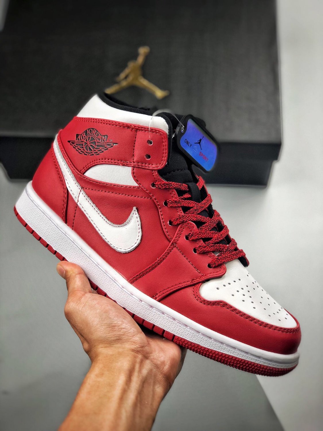 jordan 1 mid &Atilde;&cent;&Acirc;�&Acirc;�chicago&Atilde;&cent;&Acirc;�&Acirc;� gym redwhite