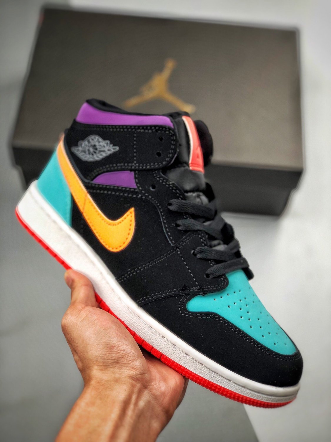 jordan 1 mid &Atilde;&cent;&Acirc;�&Acirc;�multi-color&Atilde;&cent;&Acirc;�&Acirc;� blacktotal orange on