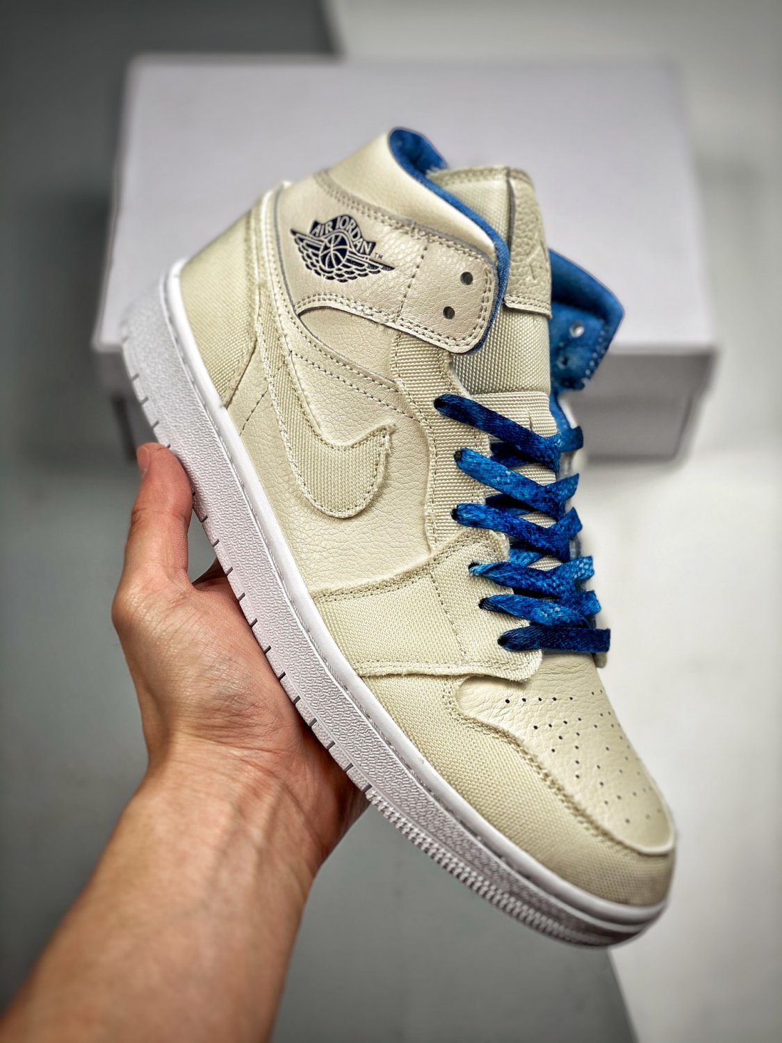 jordan 1 mid sanddriftmidnight navy-white-sail dm9126-104