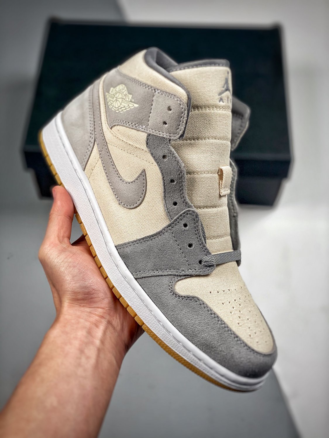 jordan 1 mid se &Atilde;&cent;&Acirc;�&Acirc;�coconut milkparticle grey&Atilde;&cent;&Acirc;�&Acirc;�