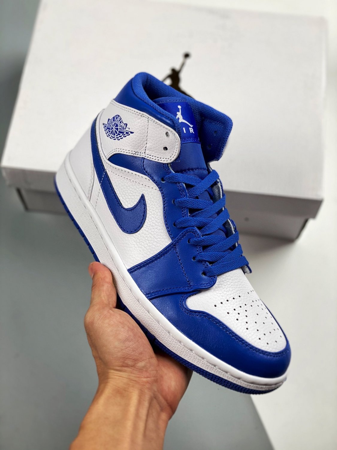 jordan 1 mid whitehyper royal 554724-114 on