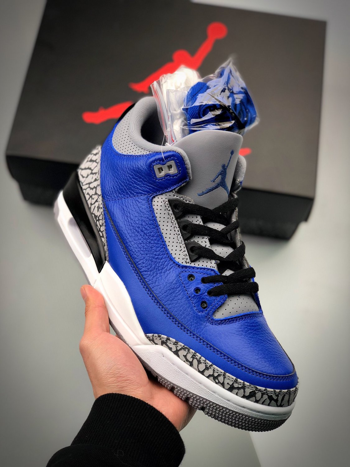 jordan 3 &Atilde;&cent;&Acirc;�&Acirc;�blue cement&Atilde;&cent;&Acirc;�&Acirc;� varsity royalcement grey