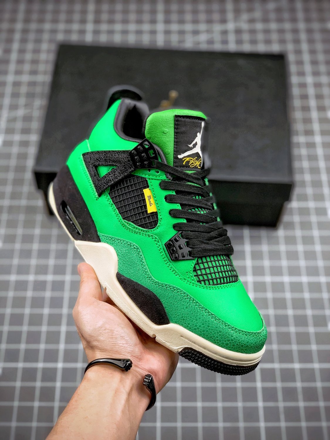 jordan 4 retro &acirc;��manila&acirc;�� on