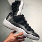 jordan 11 low âbaronsâ blackmetallic silver-white