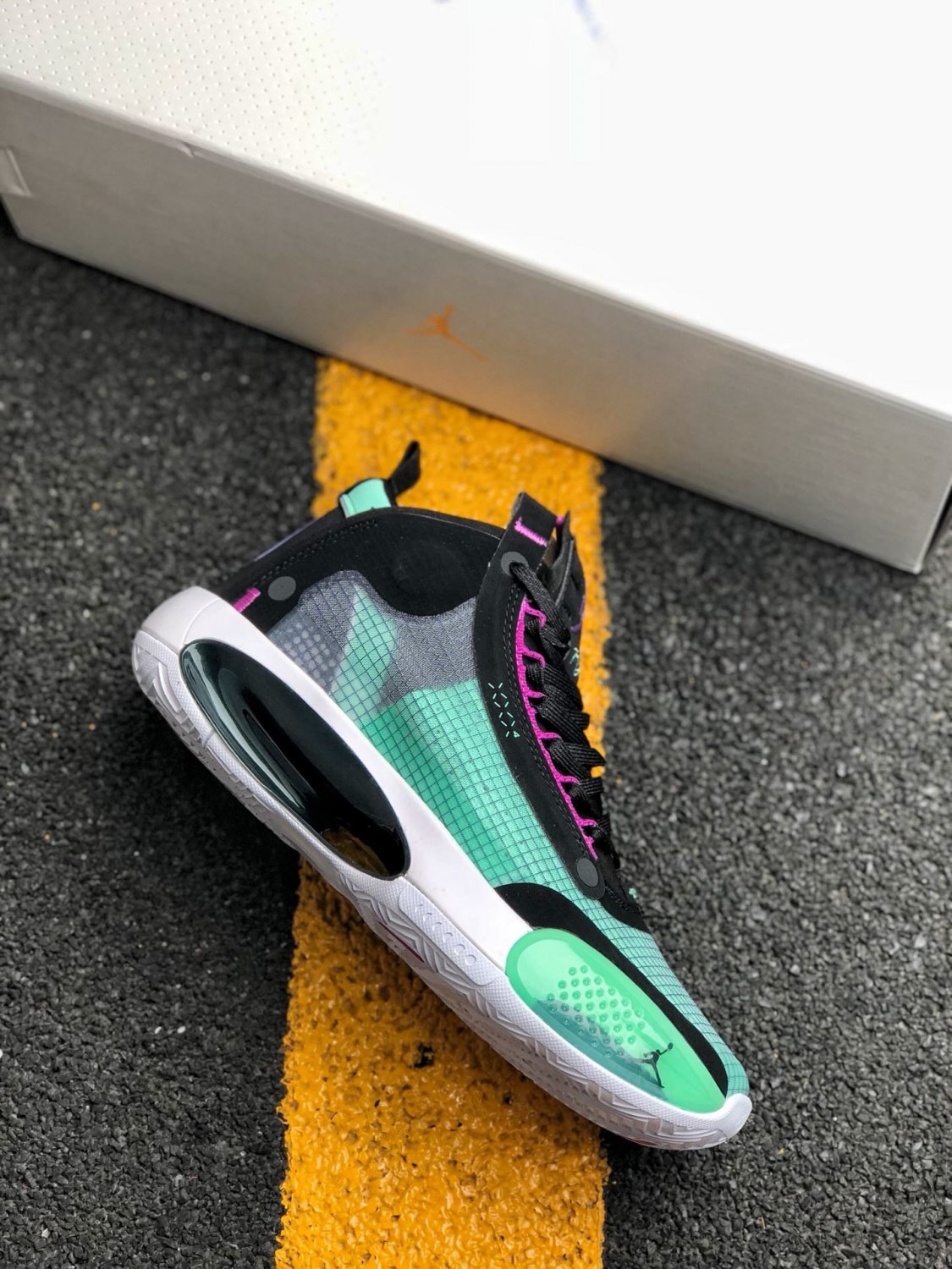 jordan 34 blue voidgreen glow-black-metallic silver on
