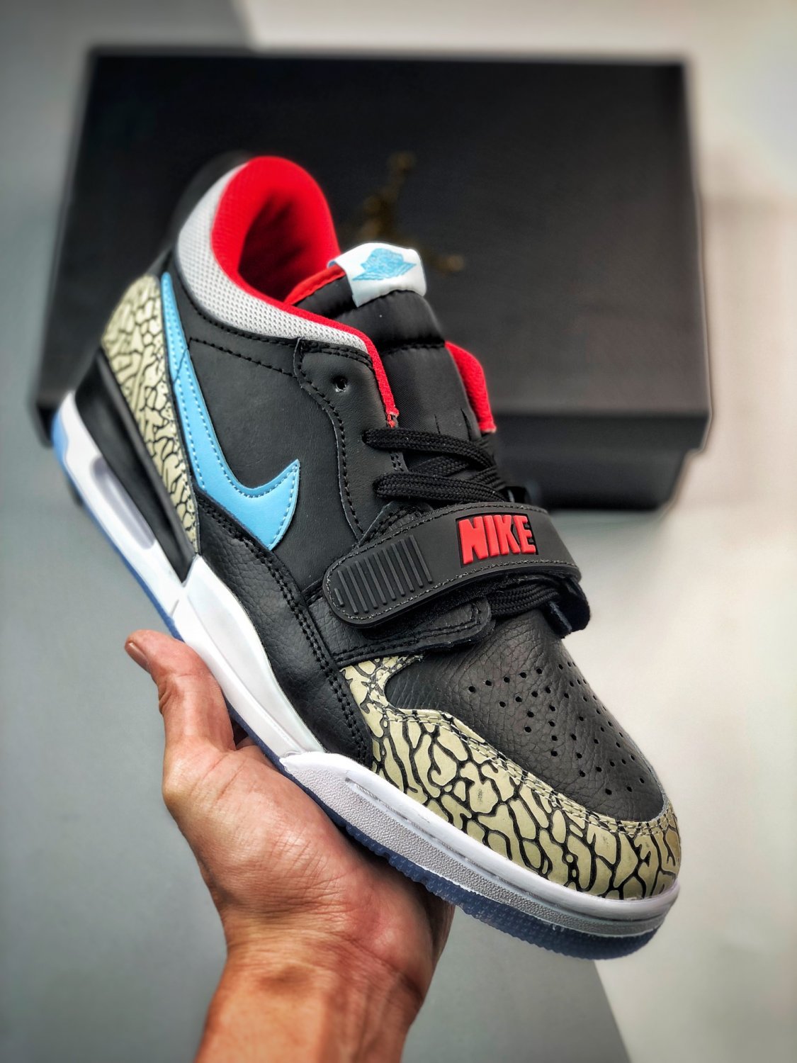 jordan legacy 312 low &acirc;��chicago flag&acirc;�� blackblue-red