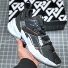 jordan why not zer0.3 âthe familyâ blackmetallic gold-white