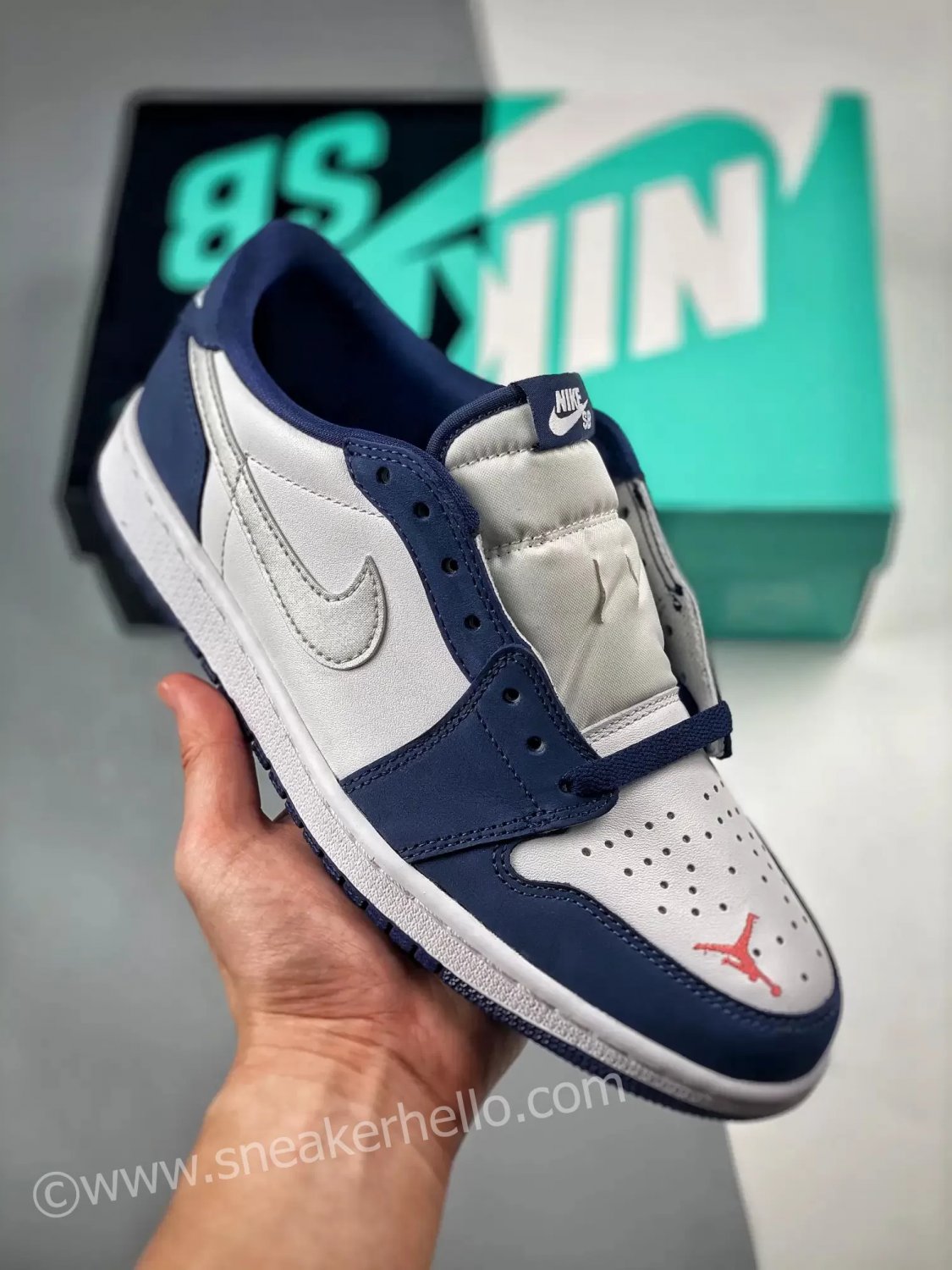 nike sb xjordan 1 low midnight navywhite-ember glow-metallic silver