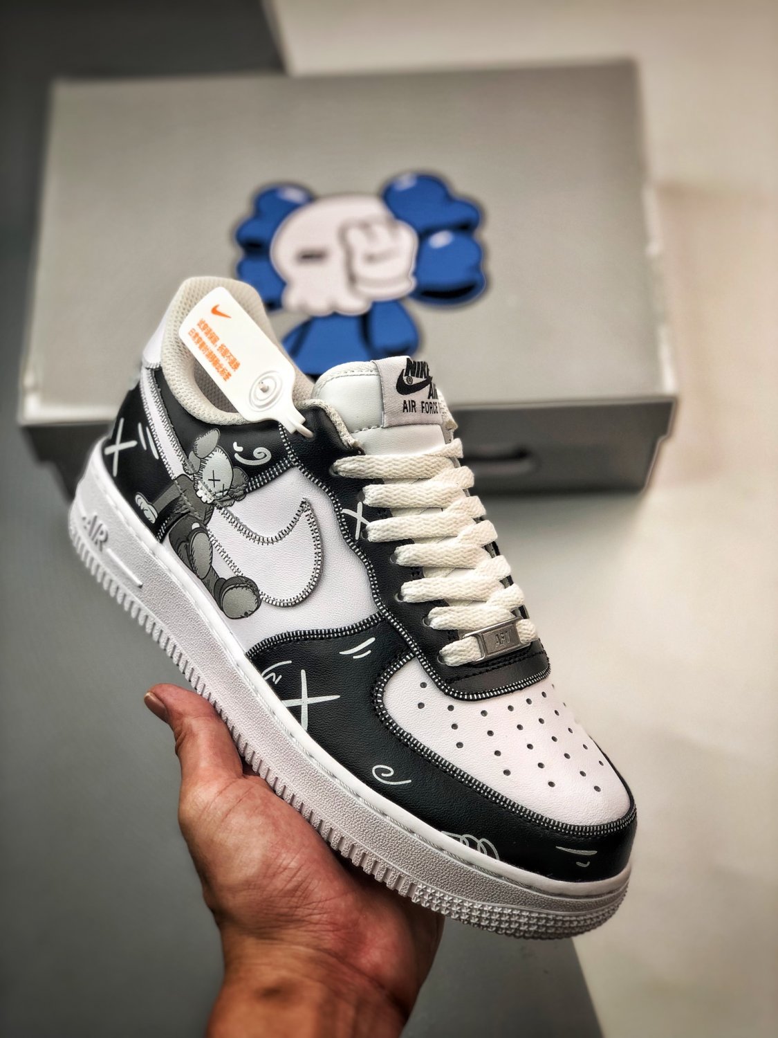 nikeairforce1blackwhite