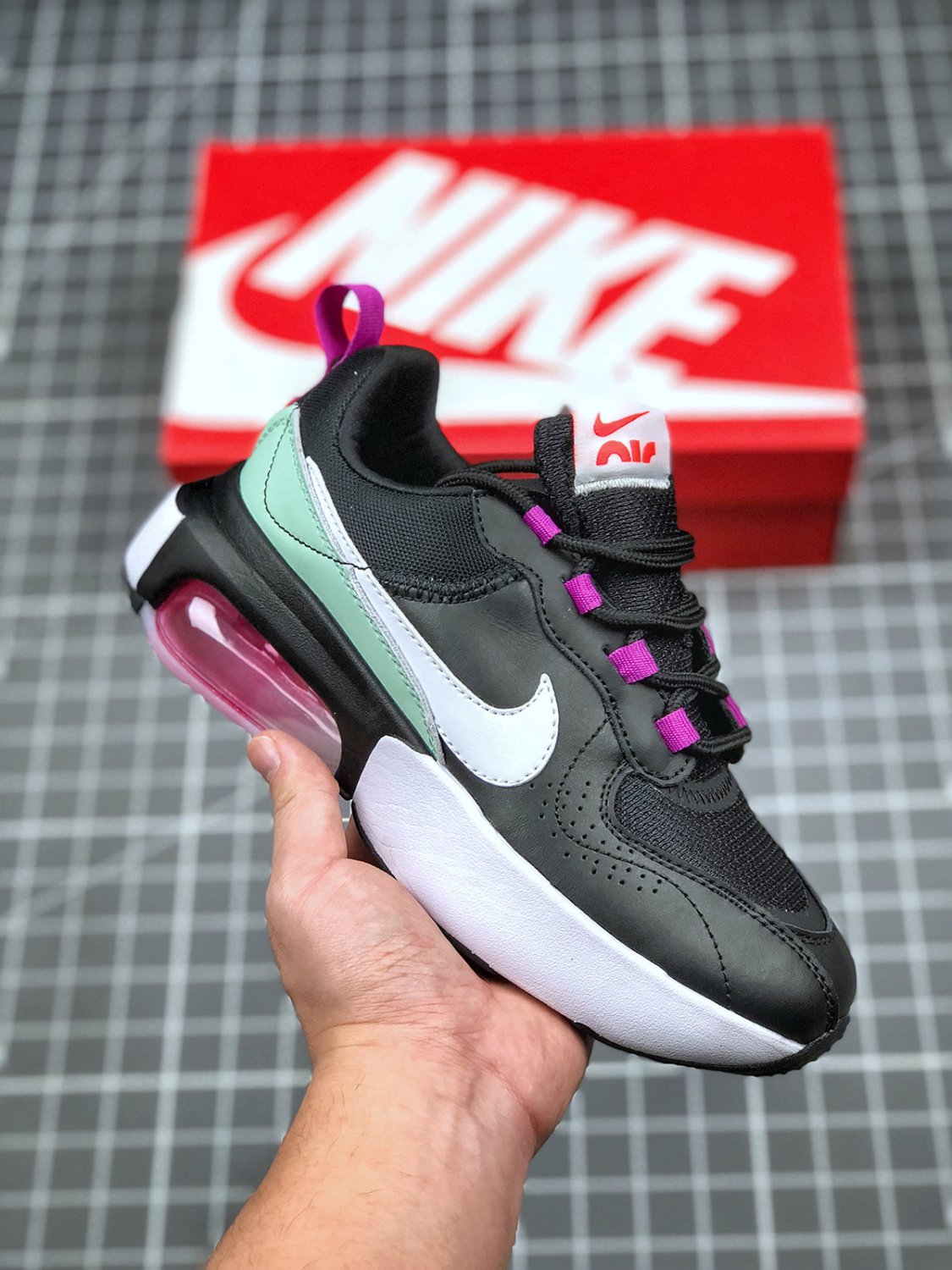 nike  air max verona blacksummit white-fire pink
