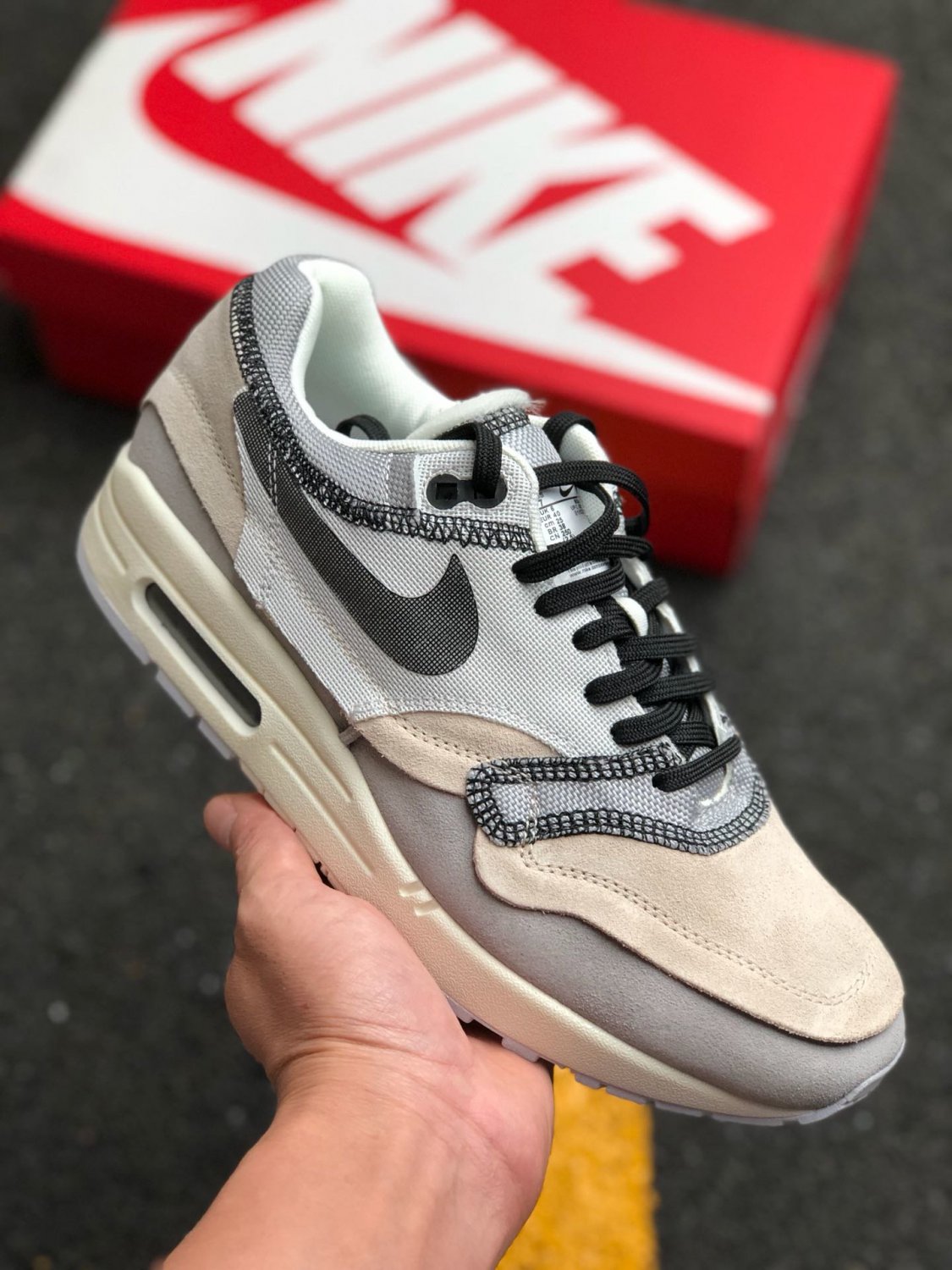 nike air max 1 &acirc;��inside out&acirc;�� light greybeige-white
