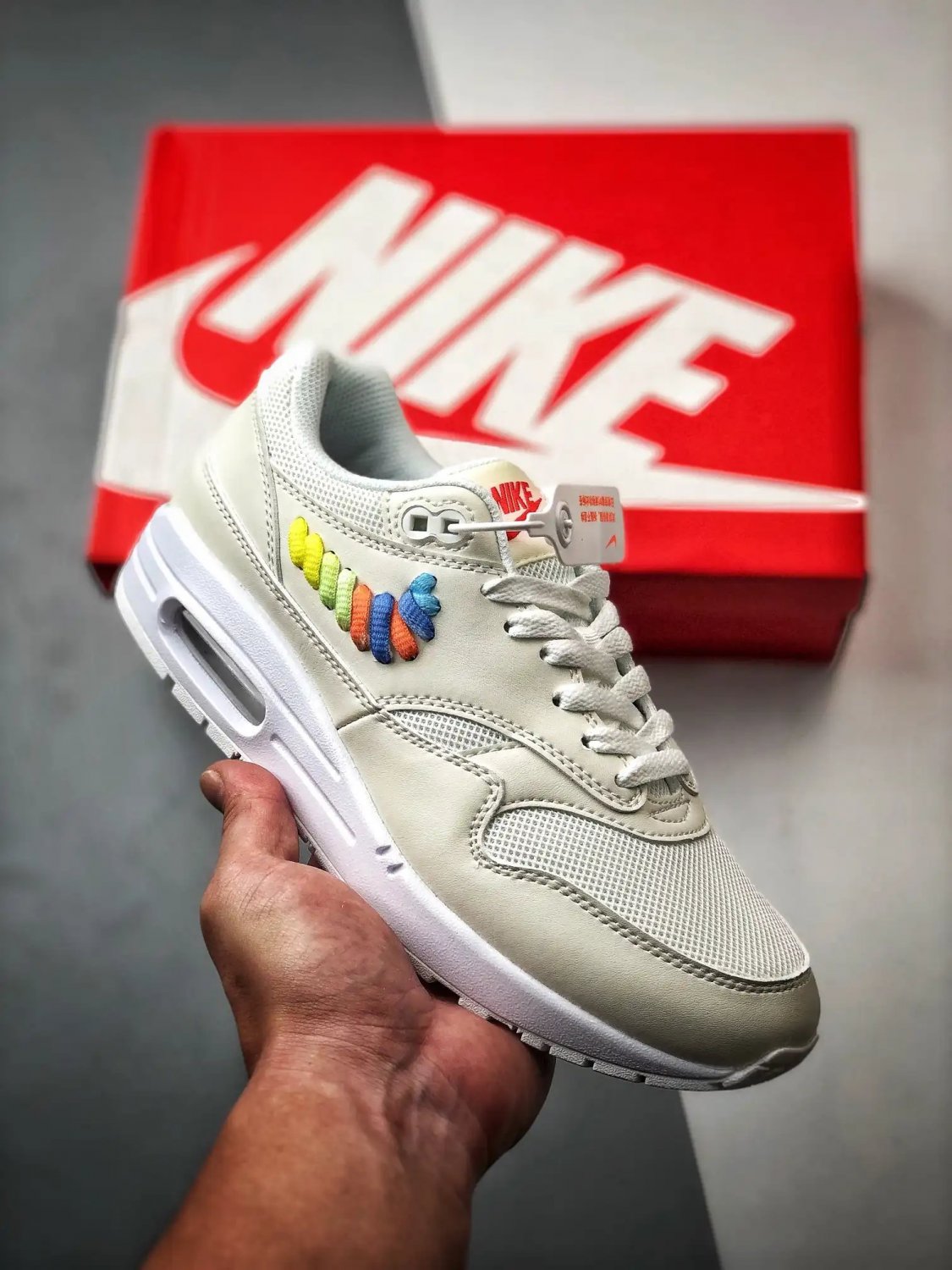 nike air max 1 rainbow swoosh fn4782-100