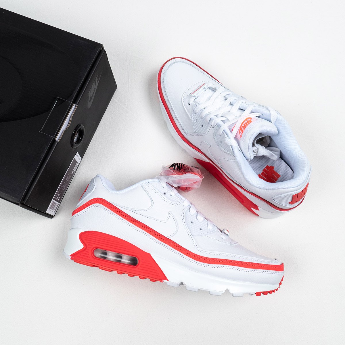 nike air max 90 whitesolar red