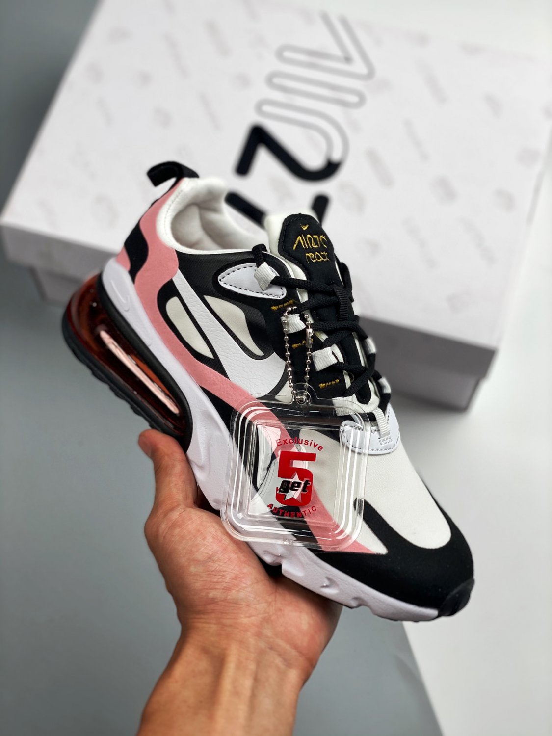 nike air max 270 react blackwhite-bleached coral-metallic gold