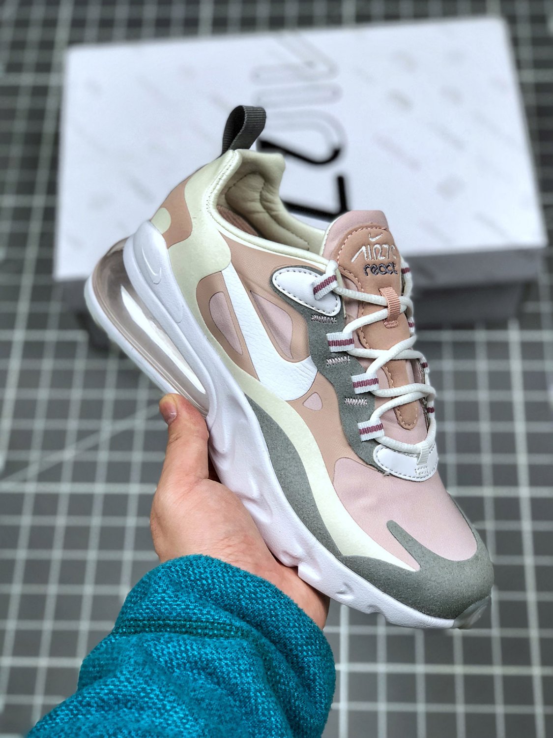 nike air max 270 react plum chalkwhite-stone mauve