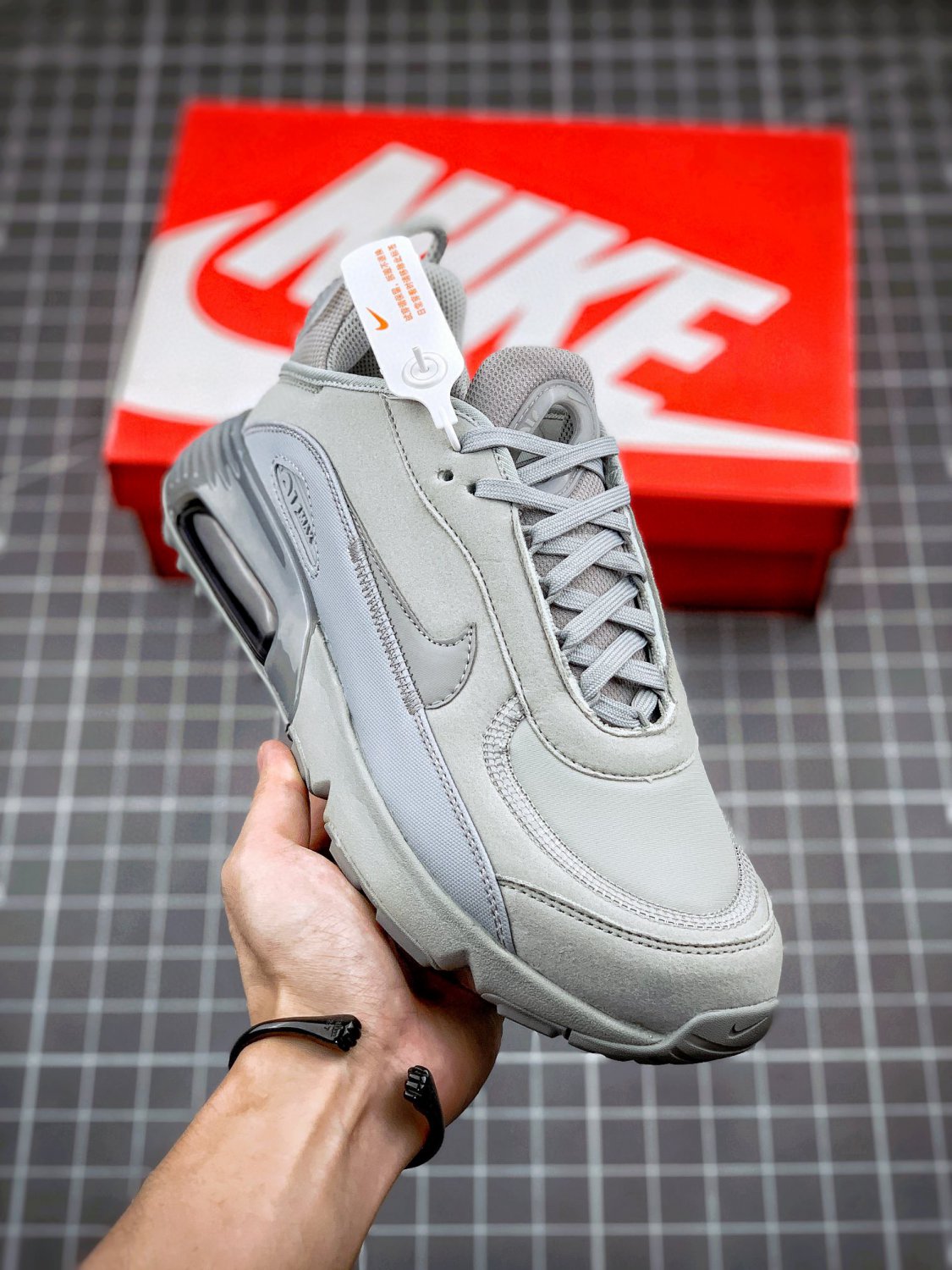 nike air max 2090 triple grey