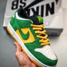 nike sb dunk low buck whiteclassic greendel sol 304292-132