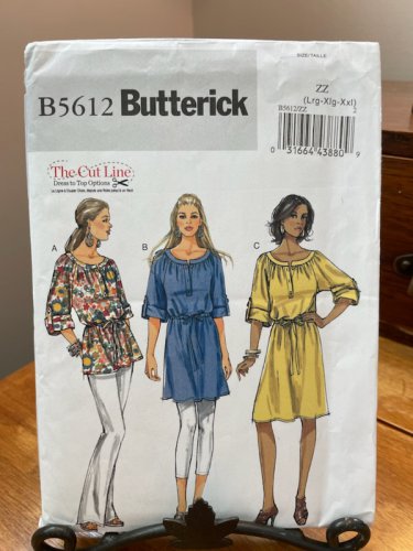Butterick Sewing Pattern Women's Plus Top, Tunic & Dress Sizes Lg-XXL Butterick B5612