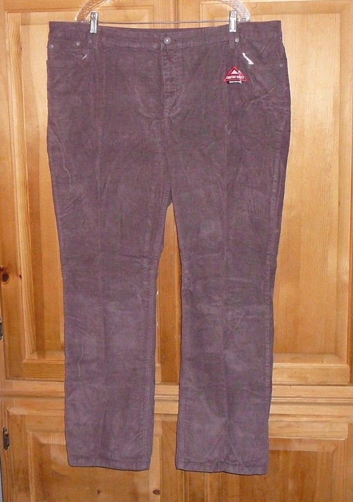 ST JOHN'S BAY NWT Womans Plus Size 24W Purple Stretch Fit Corduroy Pants