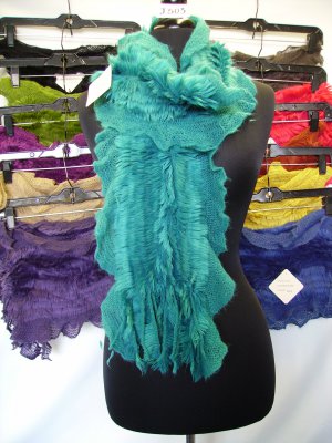 J-503 FEATHER SCARF