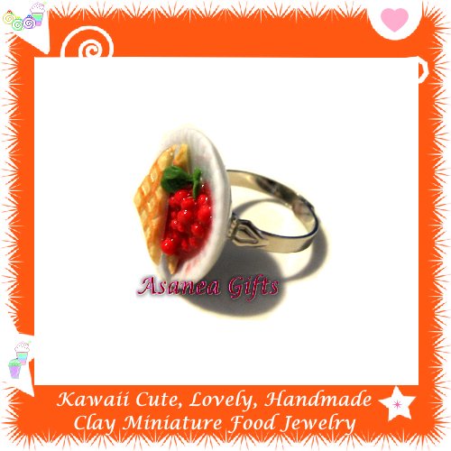 FOOD JEWELLERY - HANDCRAFTED CHERRY WAFFLE PIE ON PLATE PENDANT RING ECMFJ-RG1019