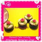 DOLLHOUSE MINI CHOCOLATE CUPCAKES W/ VANILLA ICING (ECDMF-CC1017)