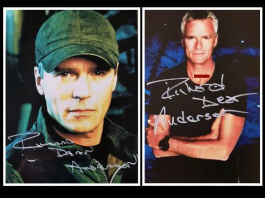Richard Dean Anderson, MacGyver, Stargate, 2x Reprint Autograph