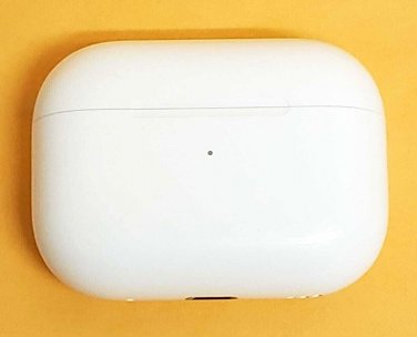 Apple AirPods Pro (2nd Gen 2022) REPLACEMENT Airpods CHARGING CASE ONLY