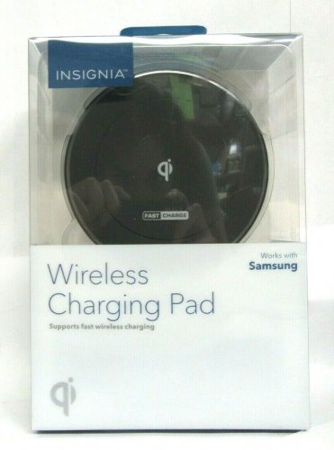 Insignia - 10W Wireless Charging Pad - Black