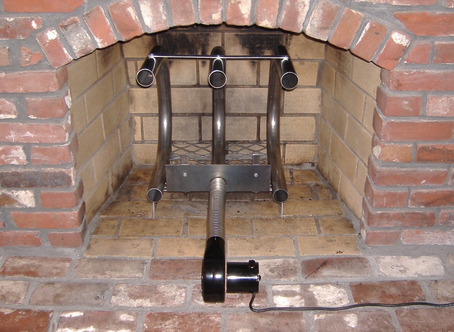 Fireplace Furnaces - 41,300 BTU Wood Burning Fireplace Grate Heater ...