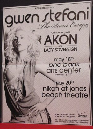 Gwen Stefani * SWEET ESCAPE TOUR * Original Concert Poster 2' x 3' Rare 2007 Mint