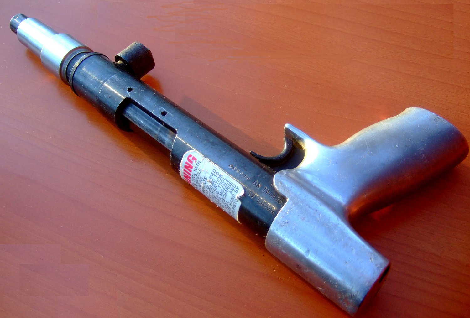 Viper Ramset Low Velocity 22 Caliber Powder Actuated Tool Nailer MINT