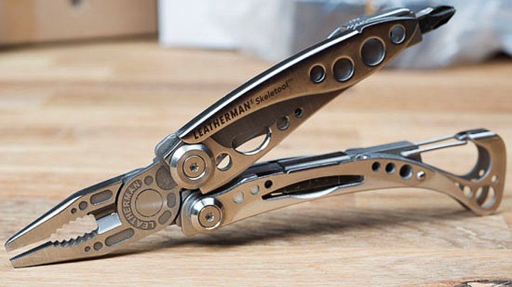 Leatherman SKELETOOL Pocket Multi-Tool Brand New Mint Condition