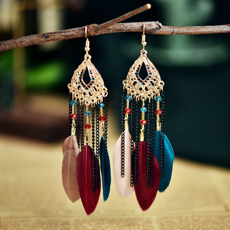 E077 Handmade Bohemian Resort Style Vintage Feather Crystal Beads Earrings